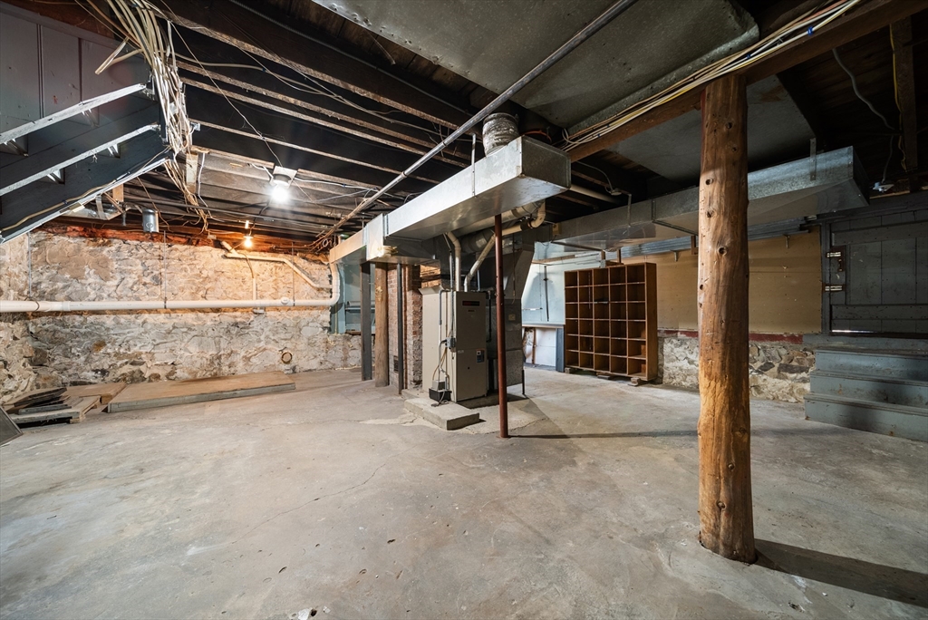 24 Oak Hill Road Saugus, MA 01906 - Photo 30 of 42 Gallery Image 30