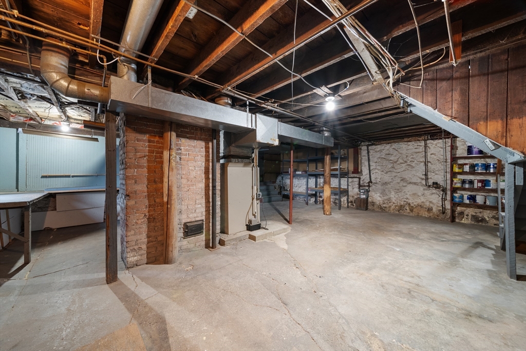 24 Oak Hill Road Saugus, MA 01906 - Photo 31 of 42 Gallery Image 31