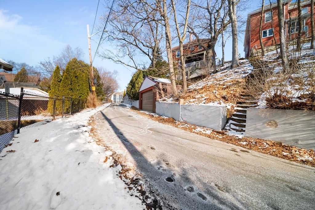 24 Oak Hill Road Saugus, MA 01906 - Photo 35 of 42 Gallery Image 35