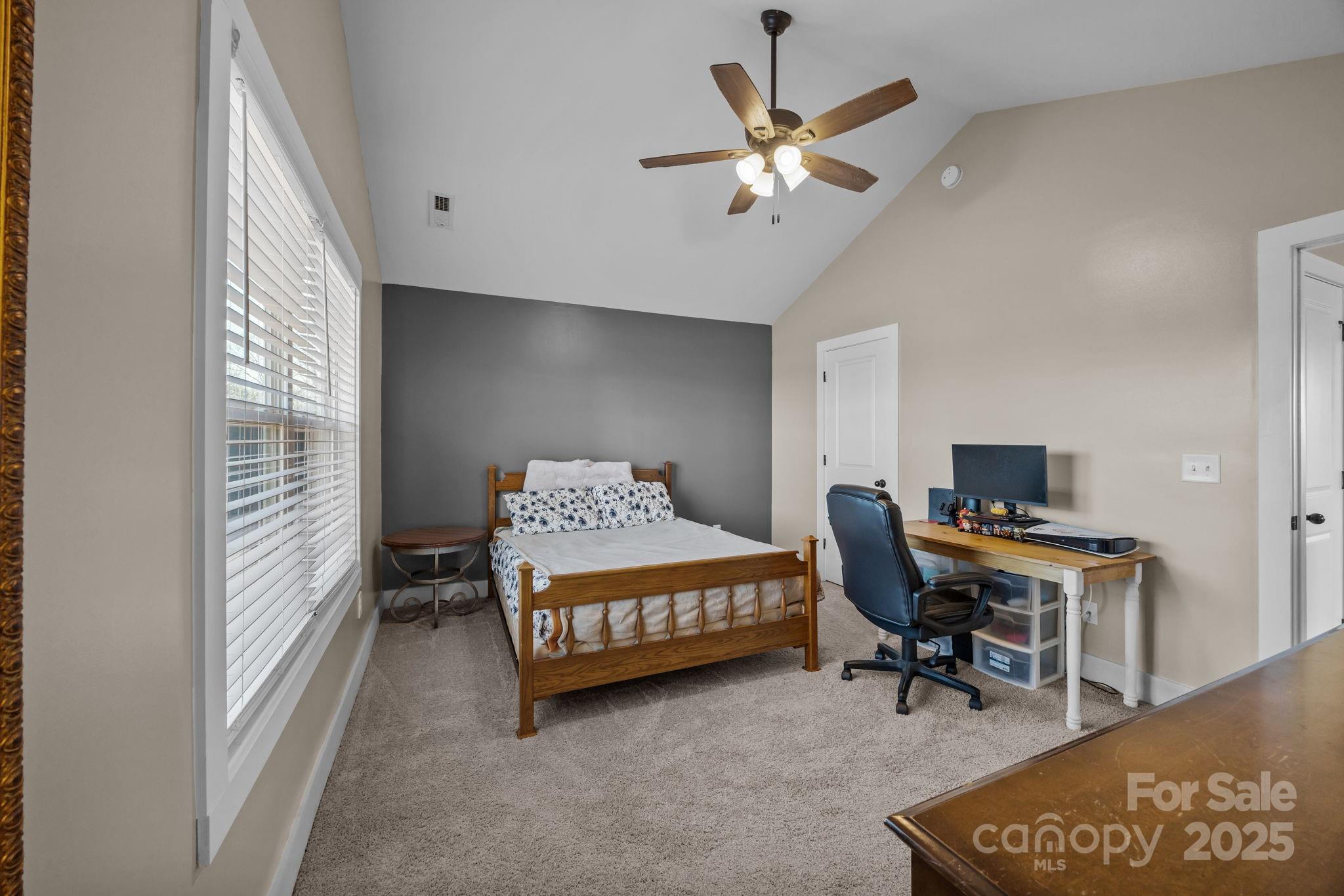 701 3rd Street Southeast Conover, NC 28613 - Photo 14 of 26