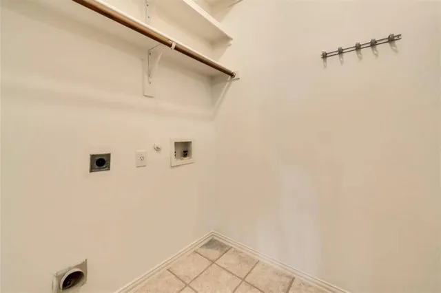 $2,600 | 5516 Longhorn Drive, The Colony, TX 75056