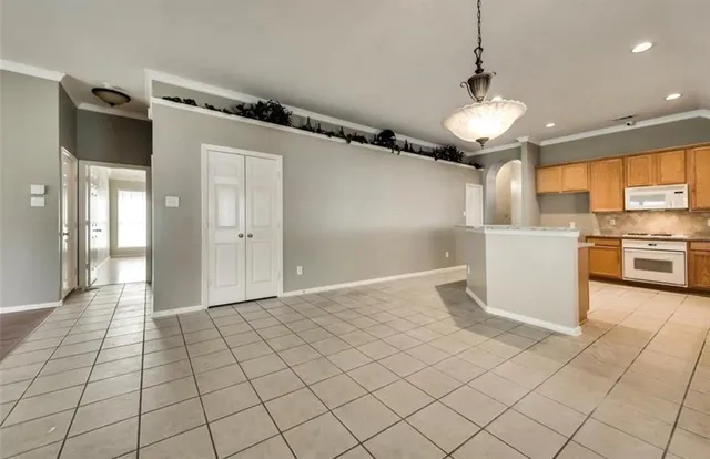 $2,600 | 5516 Longhorn Drive, The Colony, TX 75056