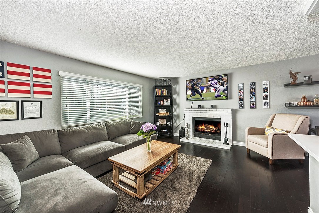 21703 7th Place West Bothell, WA 98021 - Photo 6 of 16