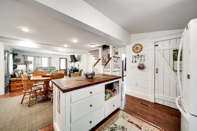 $389,900 | 2044 Liebengood Road, Goodlettsville, TN 37072