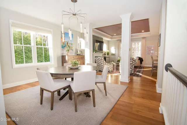 $899,900 | 26 Saw Mill Court, Wilton, NY 12866