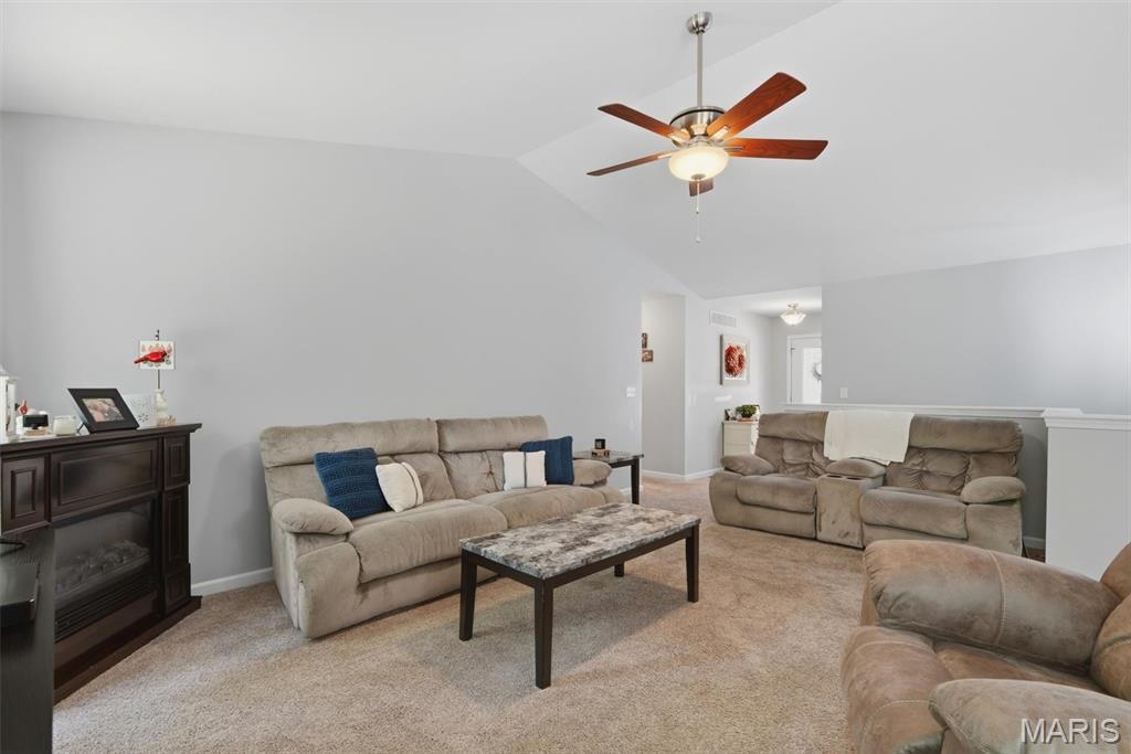 5699 Steutermann Road Washington, MO 63090 - Photo 12 of 40