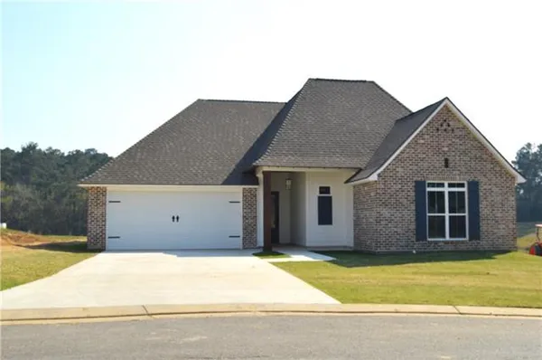 $398,900 | 537 Feliciana Drive, Pineville, LA 71360