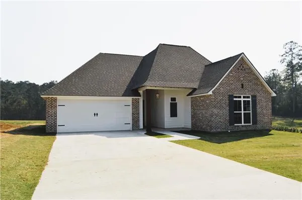 $398,900 | 537 Feliciana Drive, Pineville, LA 71360