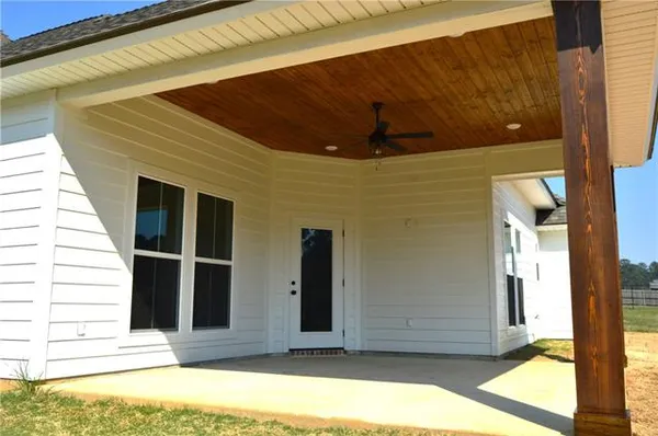 $398,900 | 537 Feliciana Drive, Pineville, LA 71360