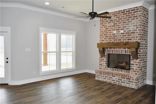 $398,900 | 537 Feliciana Drive, Pineville, LA 71360