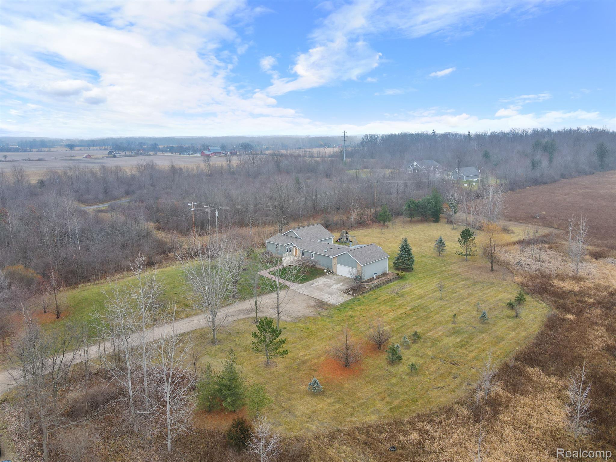8308 Petz Road Imlay City, MI 48444 - Photo 2 of 27 Gallery Image 2