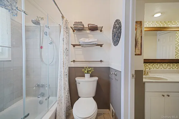 $775,000 | 10 Pierre Drive, Commack, NY 11725