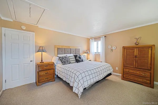 $775,000 | 10 Pierre Drive, Commack, NY 11725