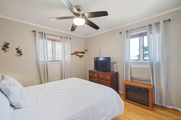 $775,000 | 10 Pierre Drive, Commack, NY 11725