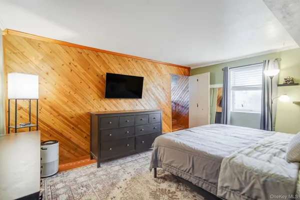 $775,000 | 10 Pierre Drive, Commack, NY 11725