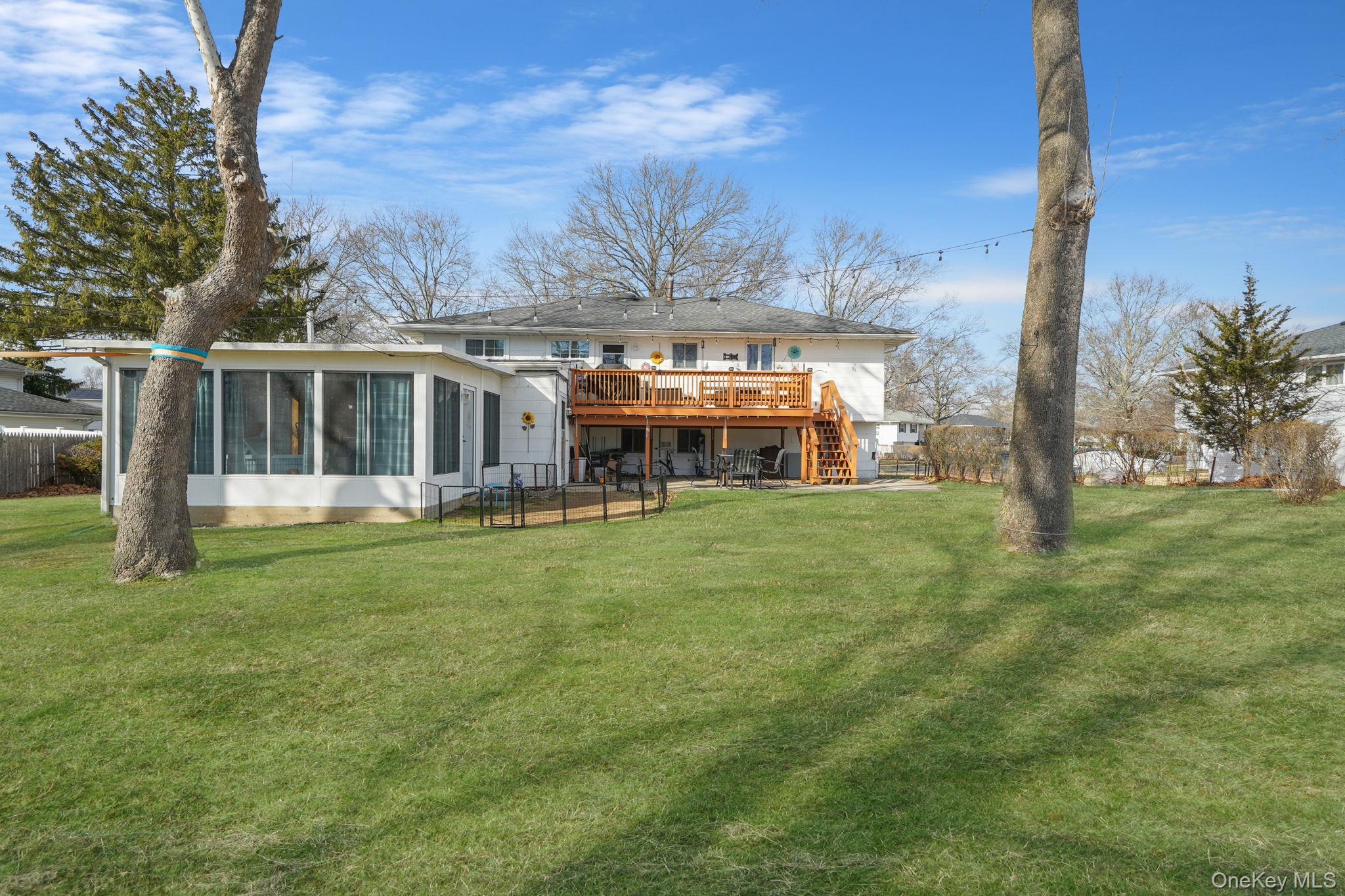 10 Pierre Drive Commack, NY 11725 - Photo 10 of 50