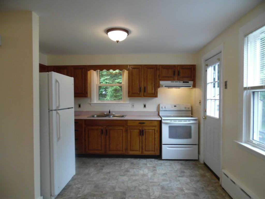 8 Spring Street South Portland, ME 04106 - Photo 8 of 19 Photo