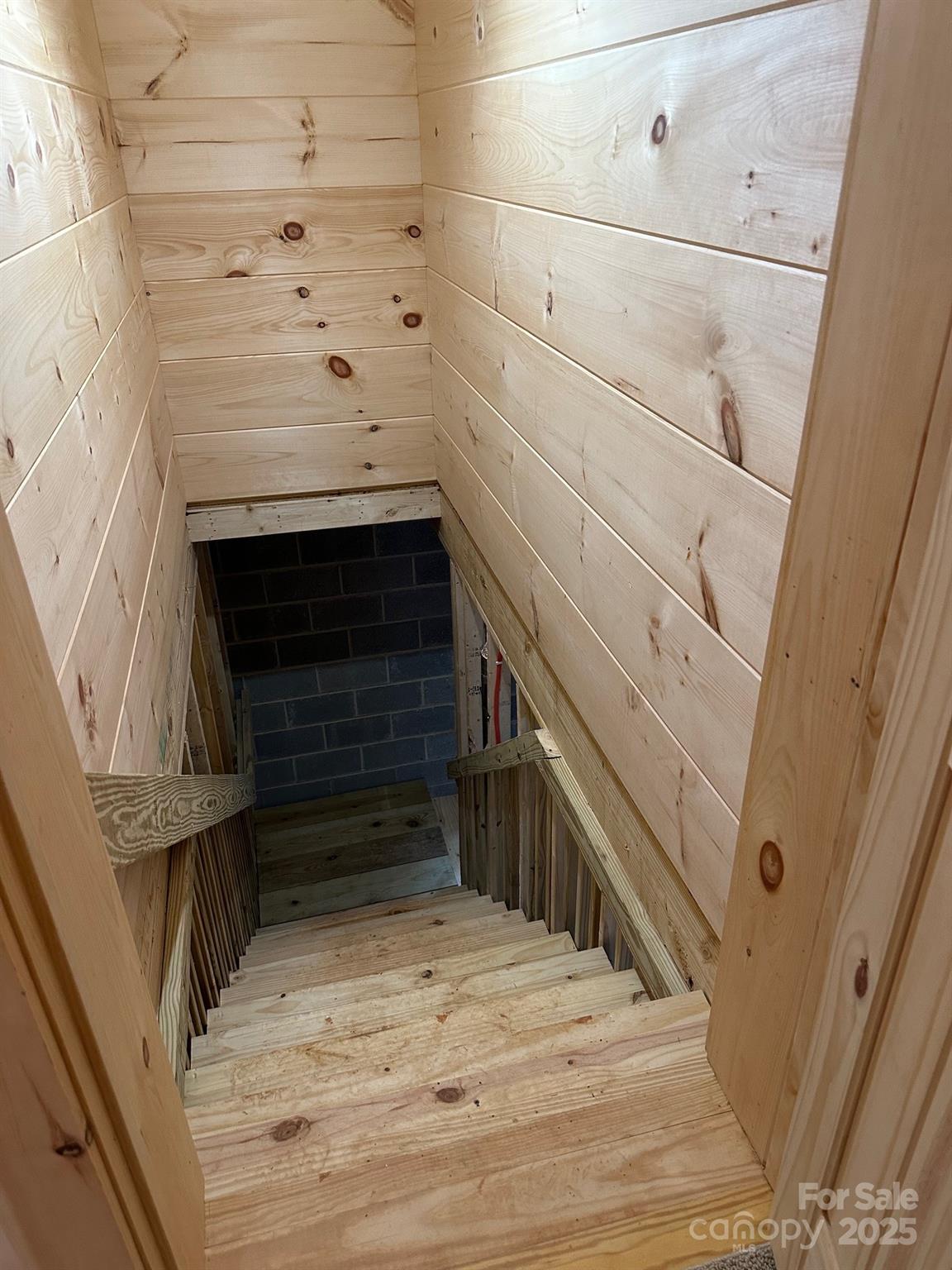 132 Chasewood Drive Rutherfordton, NC 28139 - Photo 31 of 40 a view of walk in closet