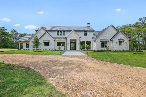 $4,995,000 | 770 South Weyand Road, Round Top, TX 78954