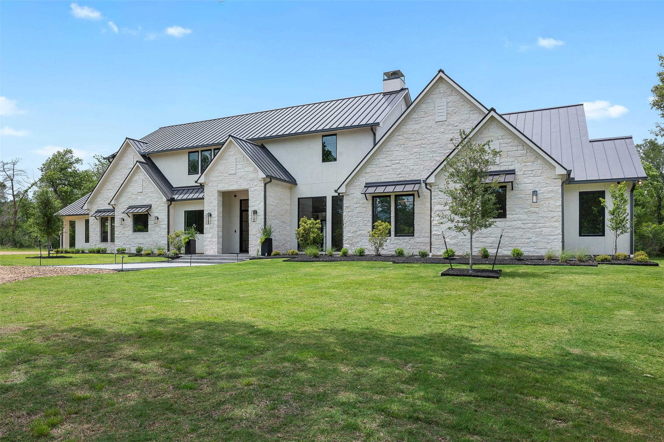 770 South Weyand Road Round Top, TX 78954 - Photo 2 of 38