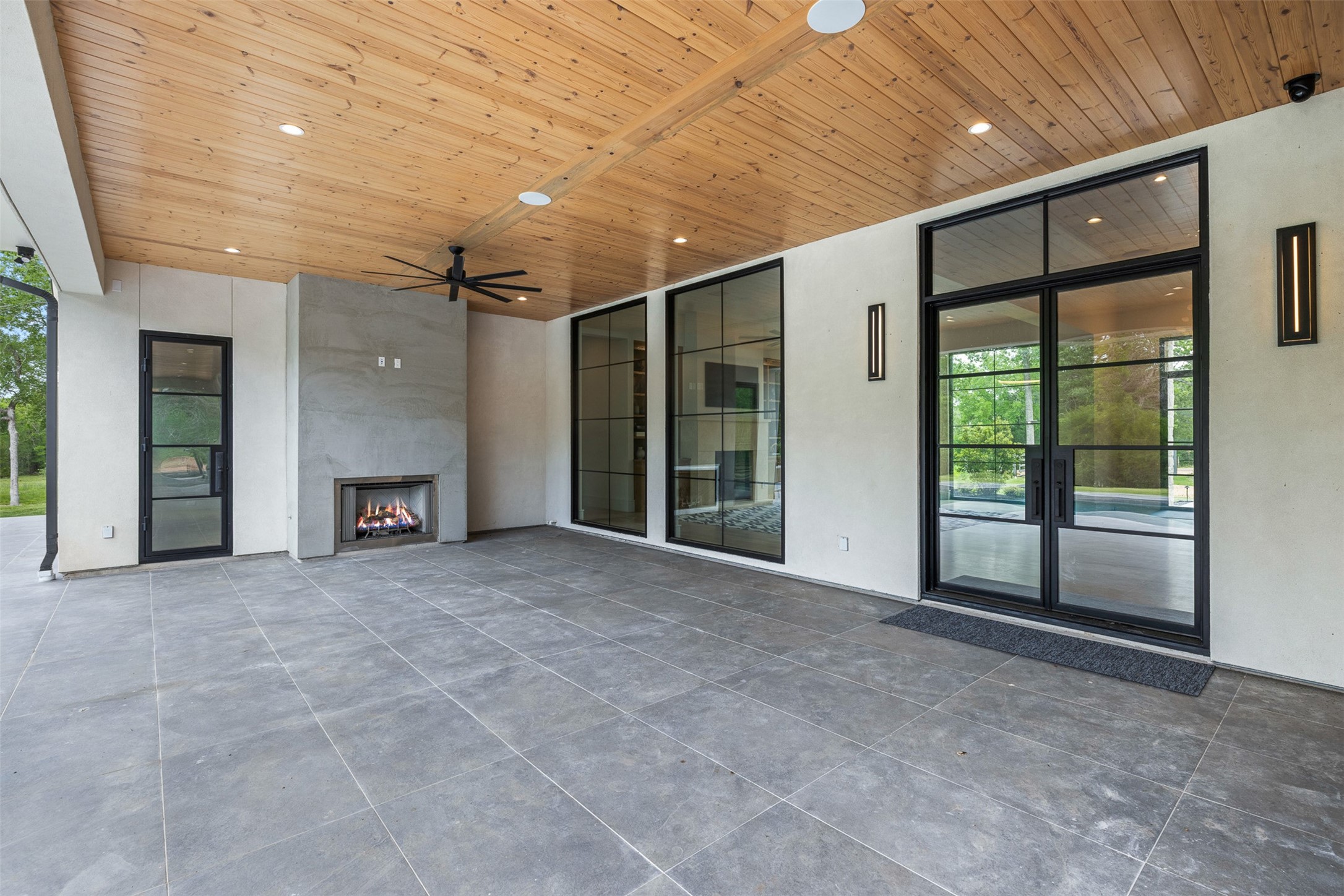 770 South Weyand Road Round Top, TX 78954 - Photo 7 of 38