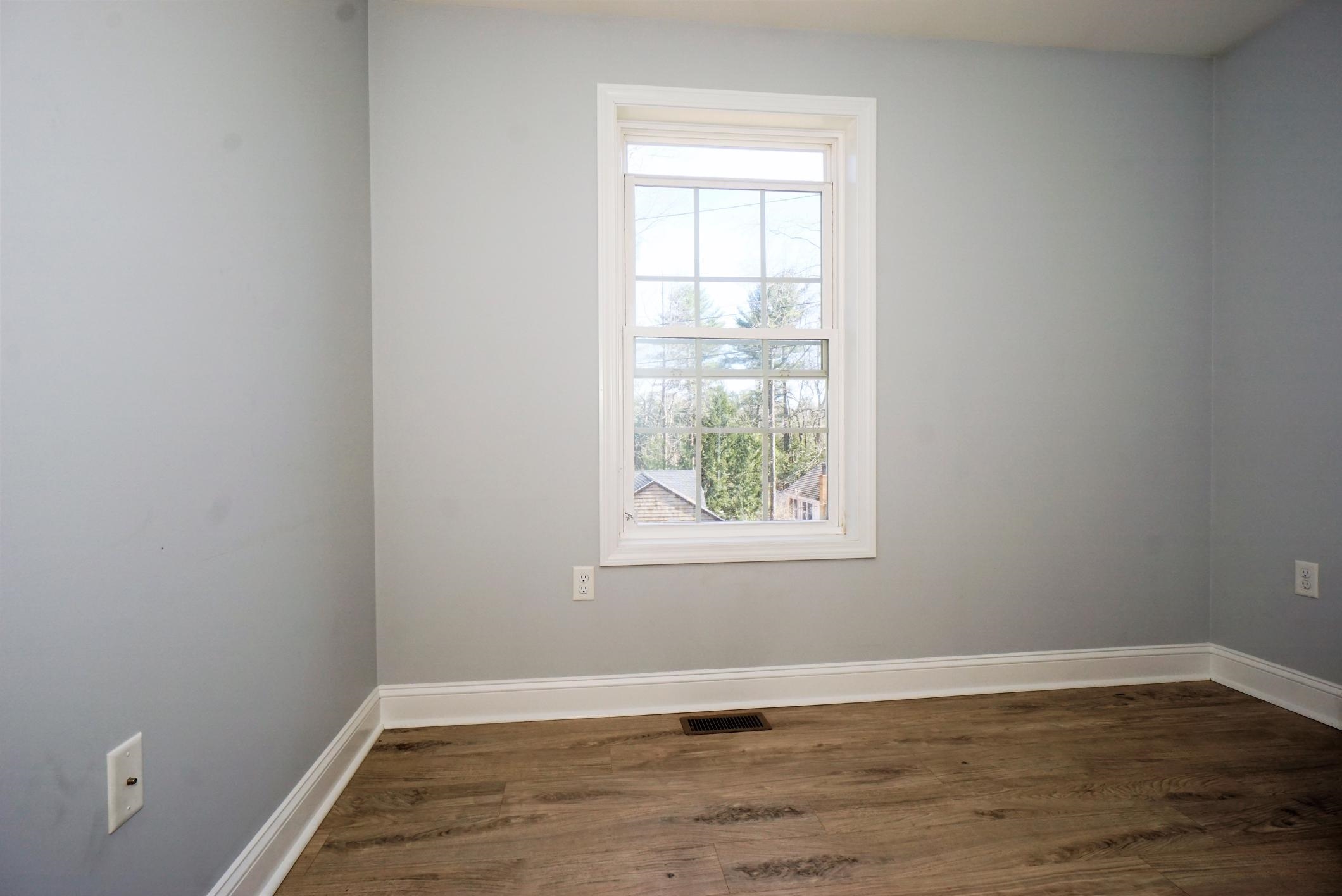 27 3rd Street Windham, NH 03087 - Photo 12 of 22