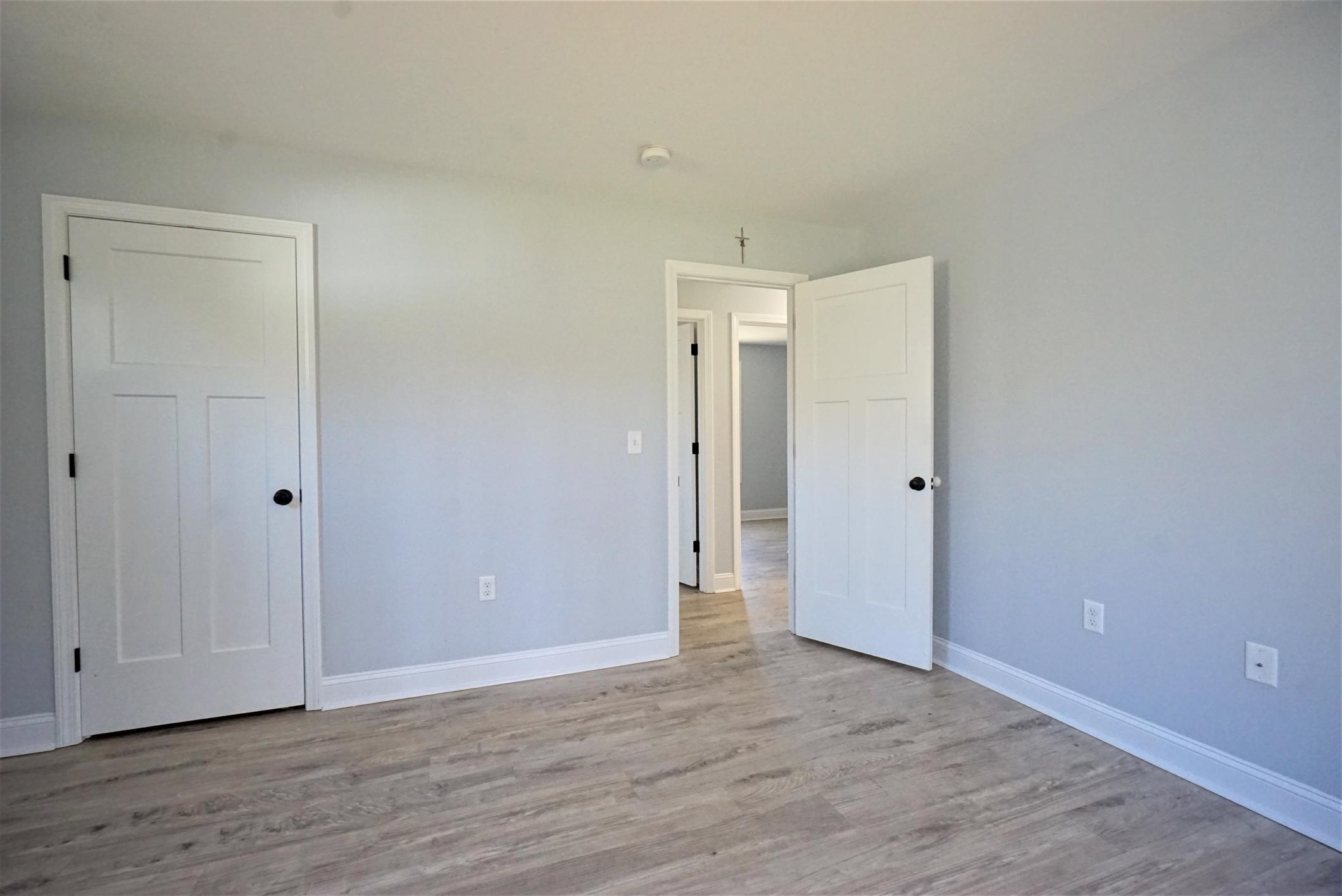 27 3rd Street Windham, NH 03087 - Photo 14 of 22