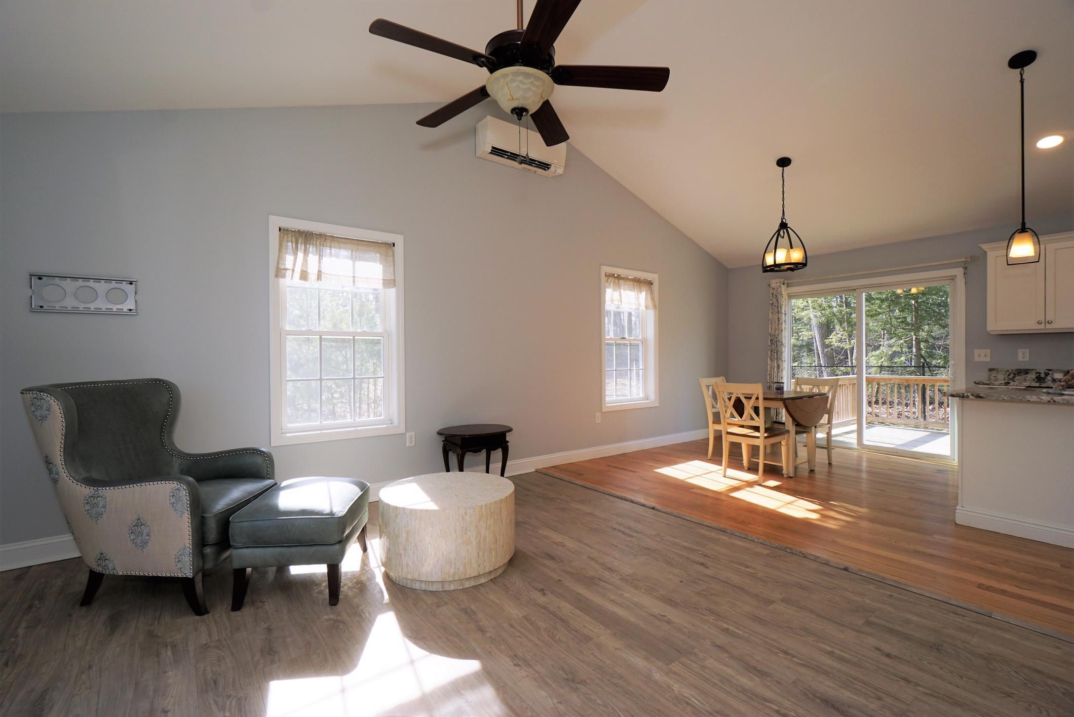 27 3rd Street Windham, NH 03087 - Photo 7 of 22