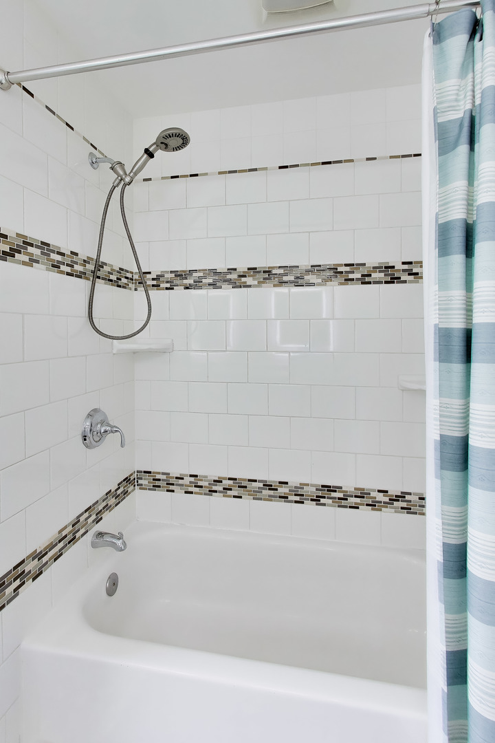 1912 Victoria Road Mundelein, IL 60060 - Photo 36 of 60