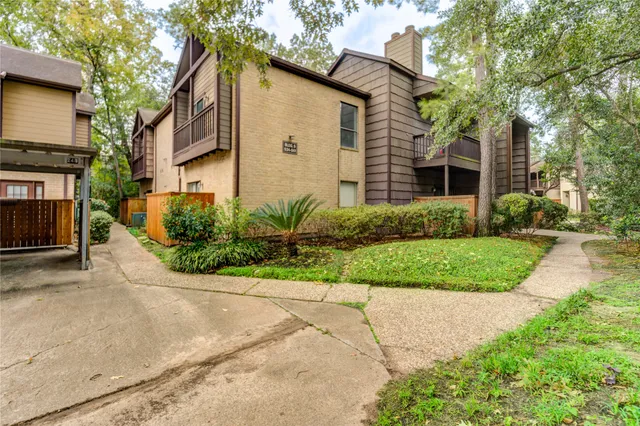 $230,000 | 11711 Memorial Drive, Unit 534, Houston, TX 77024