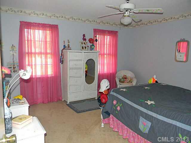 145 Kent Road Salisbury, NC 28147 - Photo 10 of 14