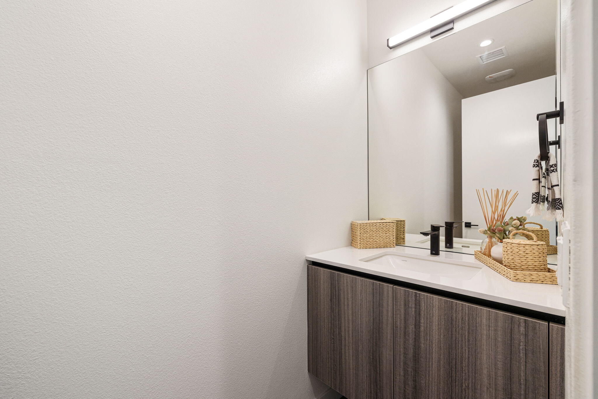 57809 Santo Thomas La Quinta, CA 92253 - Photo 34 of 51 a bathroom with a sink and a mirror
