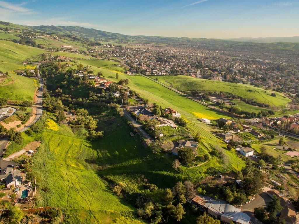 2550 Cypress Ridge Road San Jose, CA 95148 - Photo 10 of 19 Gallery Image 10