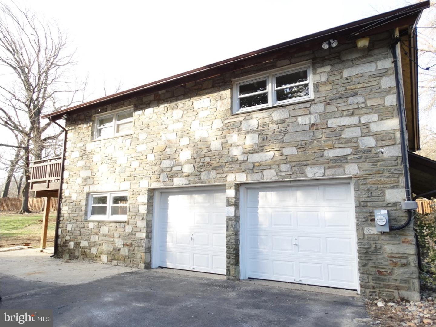 226 Barker Road Wyncote, PA 19095 - Photo 3 of 25
