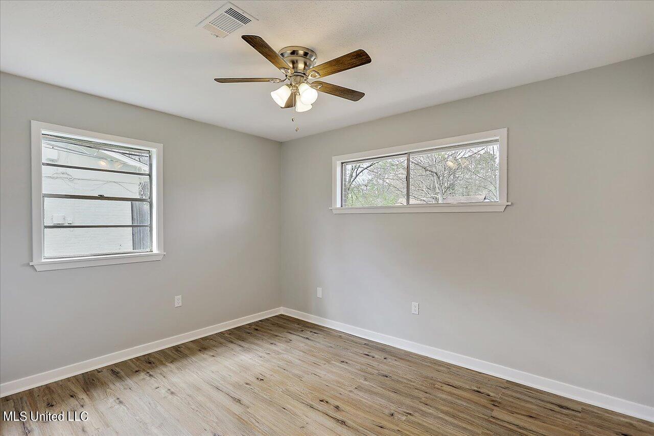 318 Martin Road Brandon, MS 39042 - Photo 19 of 29 19-318 Martin Rd