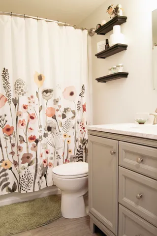 $299,900 | 30 Cottage Street, Fairfield, ME 04937