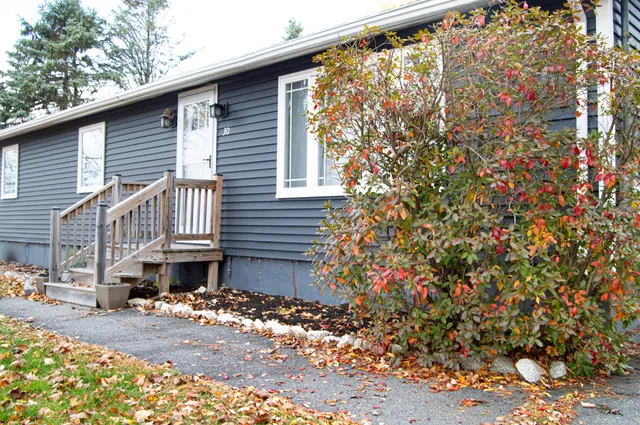 $299,900 | 30 Cottage Street, Fairfield, ME 04937