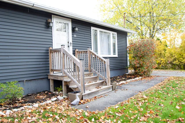 $299,900 | 30 Cottage Street, Fairfield, ME 04937