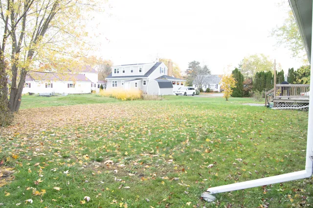 $299,900 | 30 Cottage Street, Fairfield, ME 04937