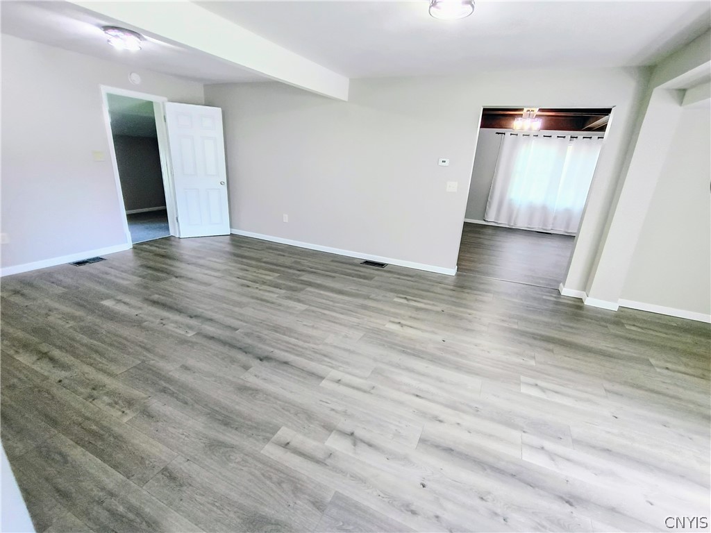 7863 Peck Road Manlius, NY 13082 - Photo 9 of 32