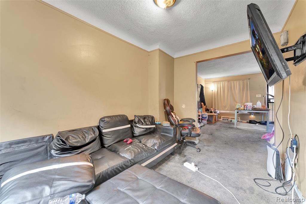 17365 Meyers Road Detroit, MI 48235 - Photo 7 of 24 Gallery Image 7