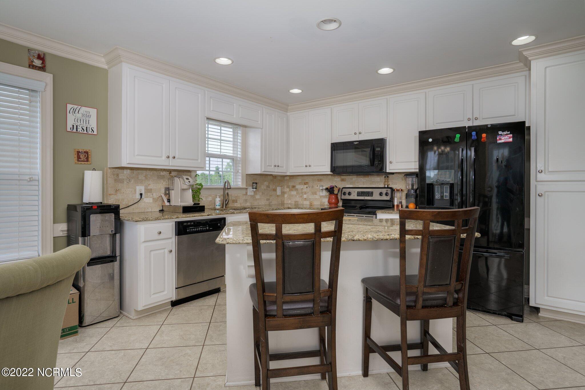 1045 Oak Grove Road Rocky Mount, NC 27804 - Photo 18 of 32 Refrigerator conveys