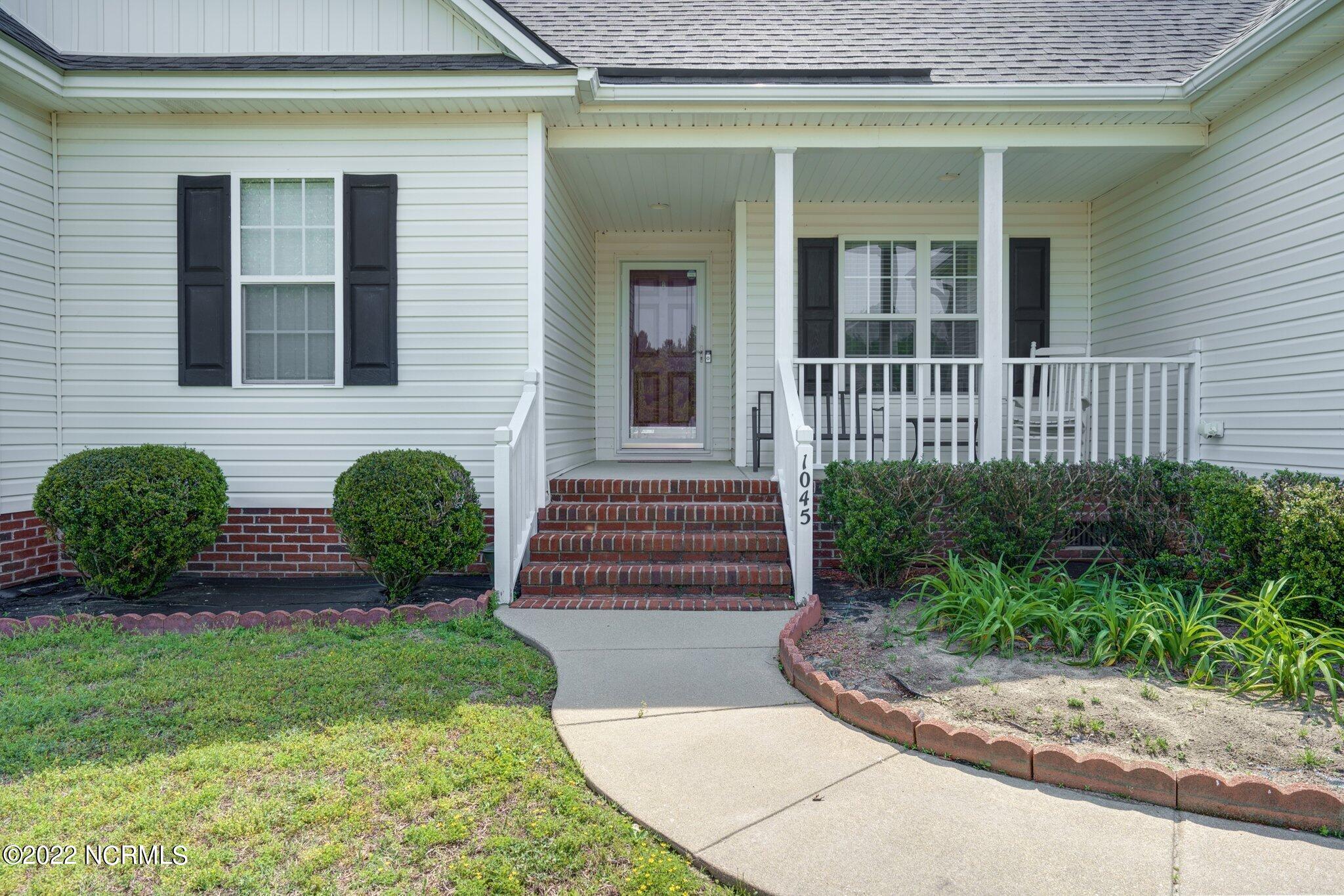 1045 Oak Grove Road Rocky Mount, NC 27804 - Photo 3 of 32 003-1045OakGroveRoad-RockyMount-NC-27804