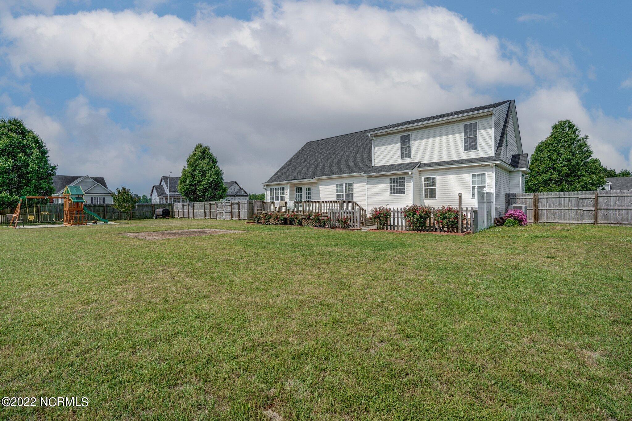 1045 Oak Grove Road Rocky Mount, NC 27804 - Photo 8 of 32 008-1045OakGroveRoad-RockyMount-NC-27804
