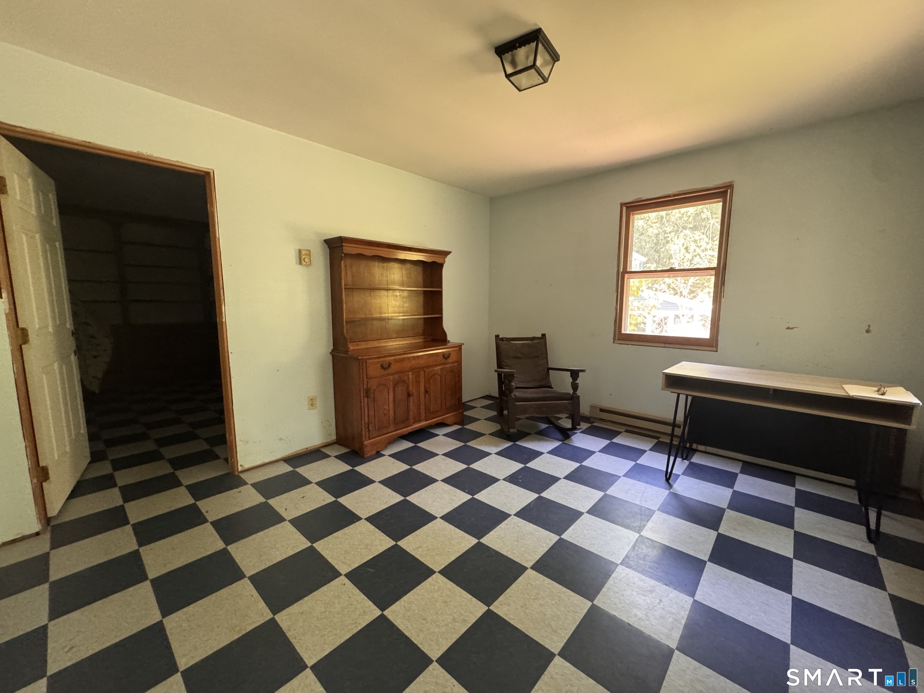 16 Cross Brook Road Woodbury, CT 06798 - Photo 32 of 39 Extra living in space with potential for in law set up, office space,, art studio and music or media room. Perfect to hold parties and extra guest quarters.