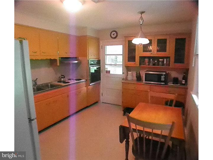 500 Rock Raymond Road Downingtown, PA 19335 - Photo 8 of 14 Kitchen