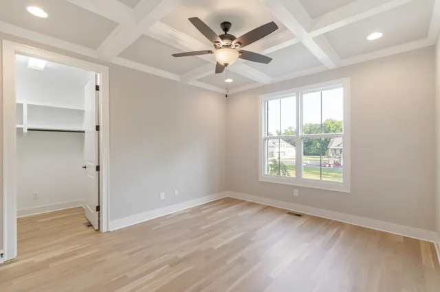 $954,900 | 4122 Affiant Way, Culleoka, TN 38451