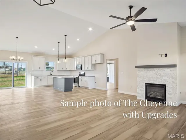 $440,990 | 330 Jenny Court, Waterloo, IL 62298