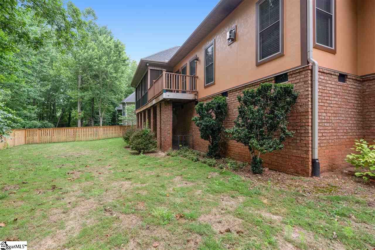 517 Foxcroft Road Greenville, SC 29615 - Photo 9 of 32 Gallery Image 9