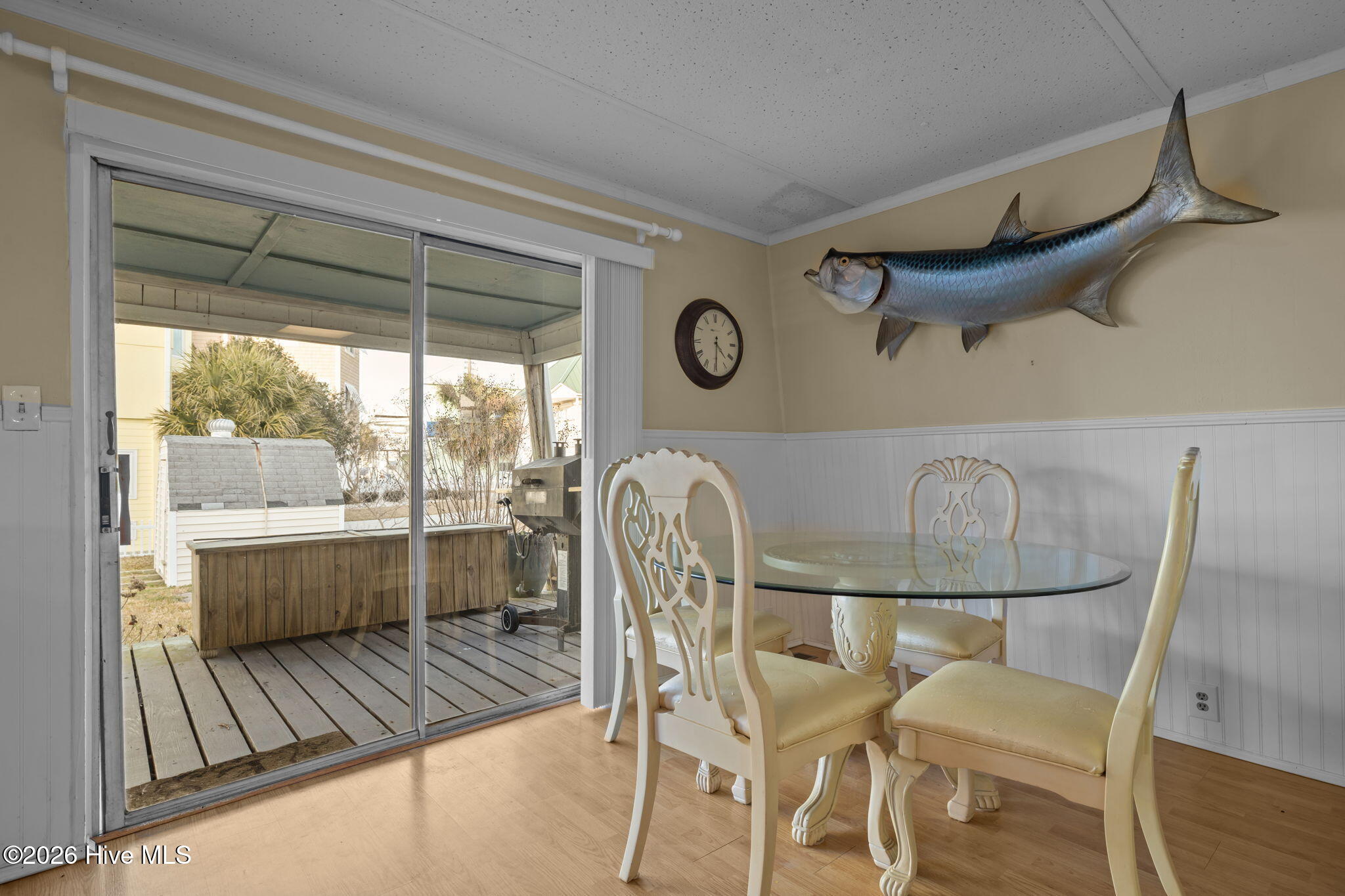 249 Moonlight Drive Atlantic Beach, NC 28512 - Photo 6 of 20 28-web-or-mls-1S3A1884